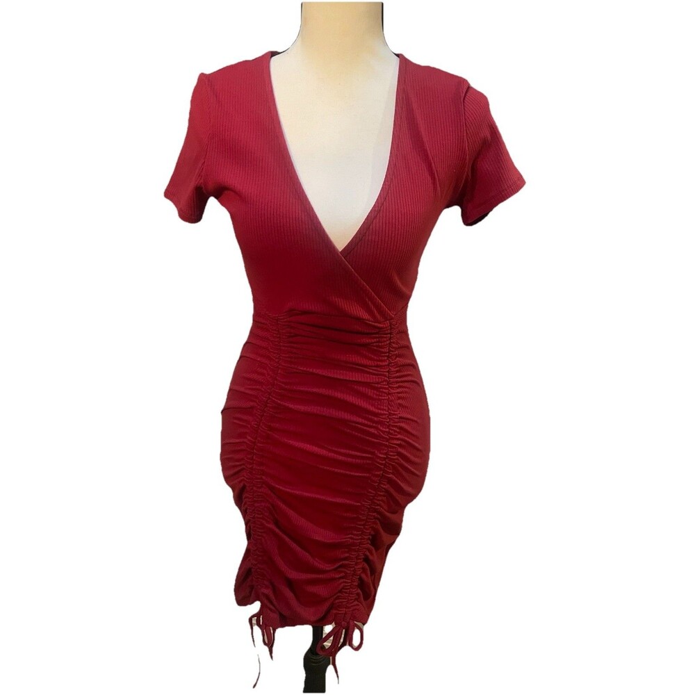 GUESS Red Ruched Mini Dress Small V Neck Ribbed Bodycon Clubwear Coquette Sexy
